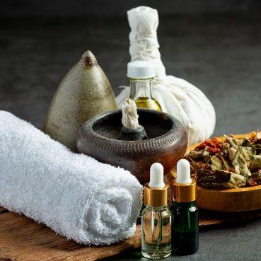 produits soins ayurveda herbes serviette chaude