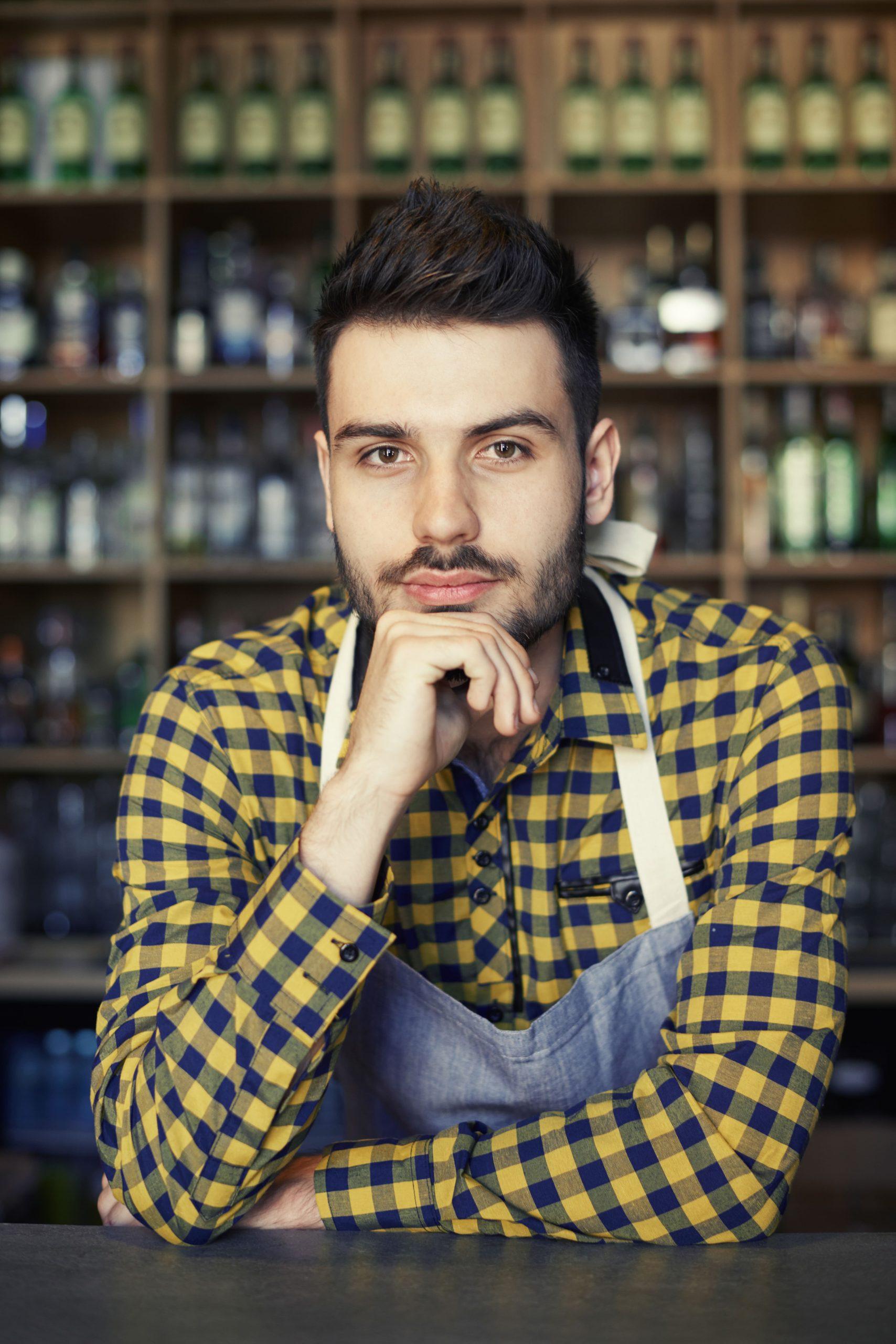 serveur bar a bieres